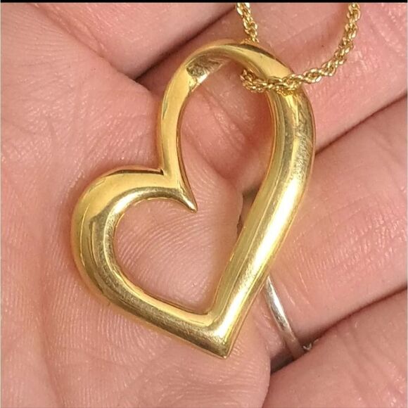 NAPIER Open Heart Pendant Gold Tone Metal Necklace Modern Design 24 In. - Picture 7 of 13